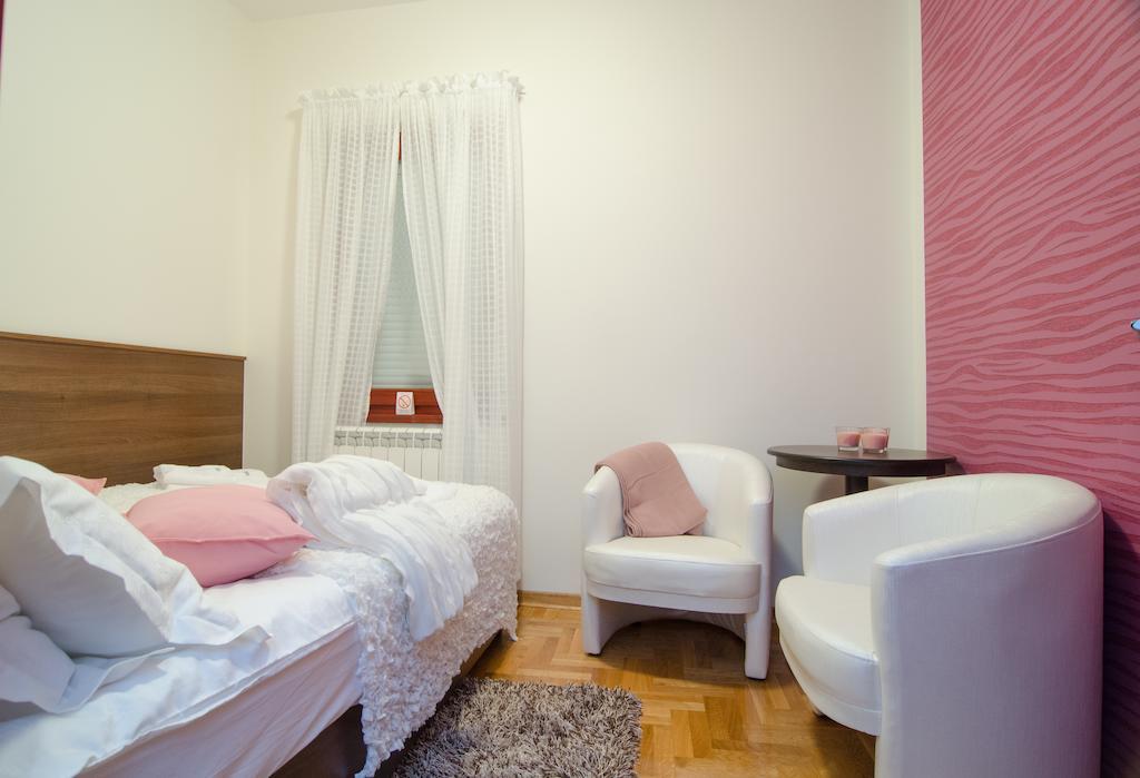 Apartments Biser Vrnjačka Banja Oda fotoğraf